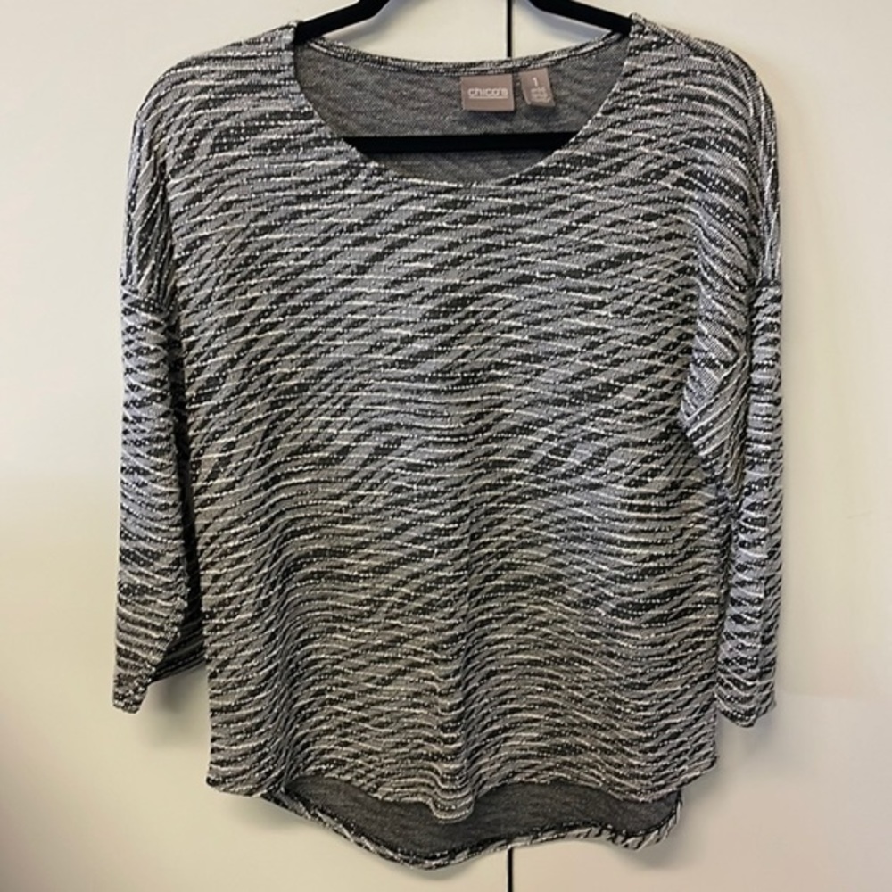 CHICO’S Black, Grey And White Top. Size 1.